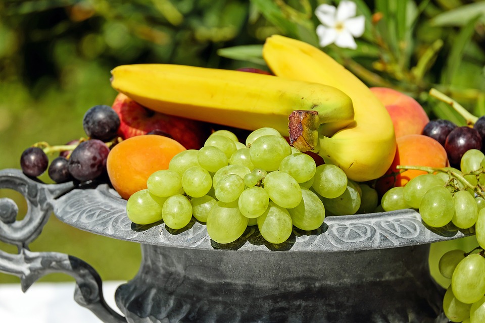 Fruits under Atkins diet menu