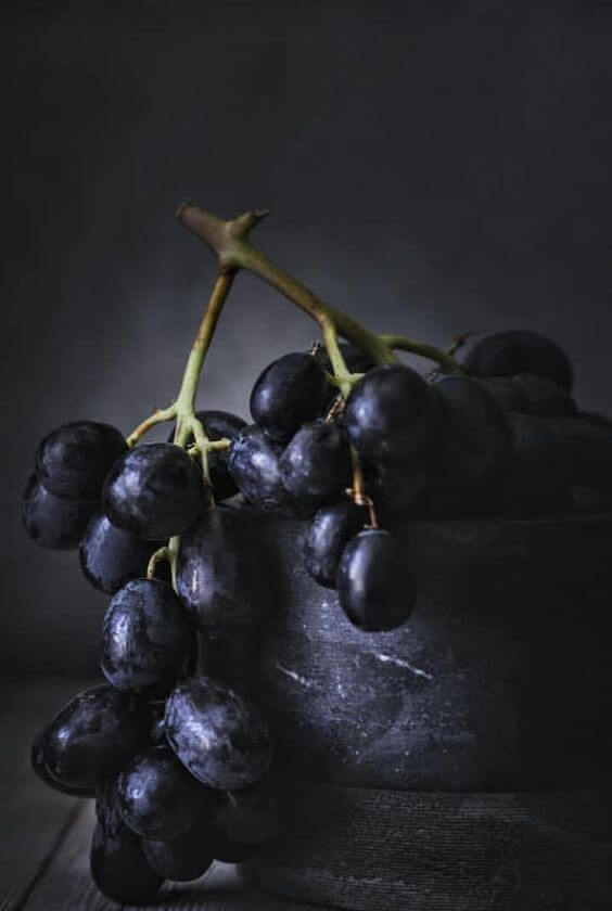 Black Grapes