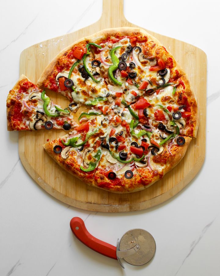 Mixed Veggie Thin Crust Pizza
